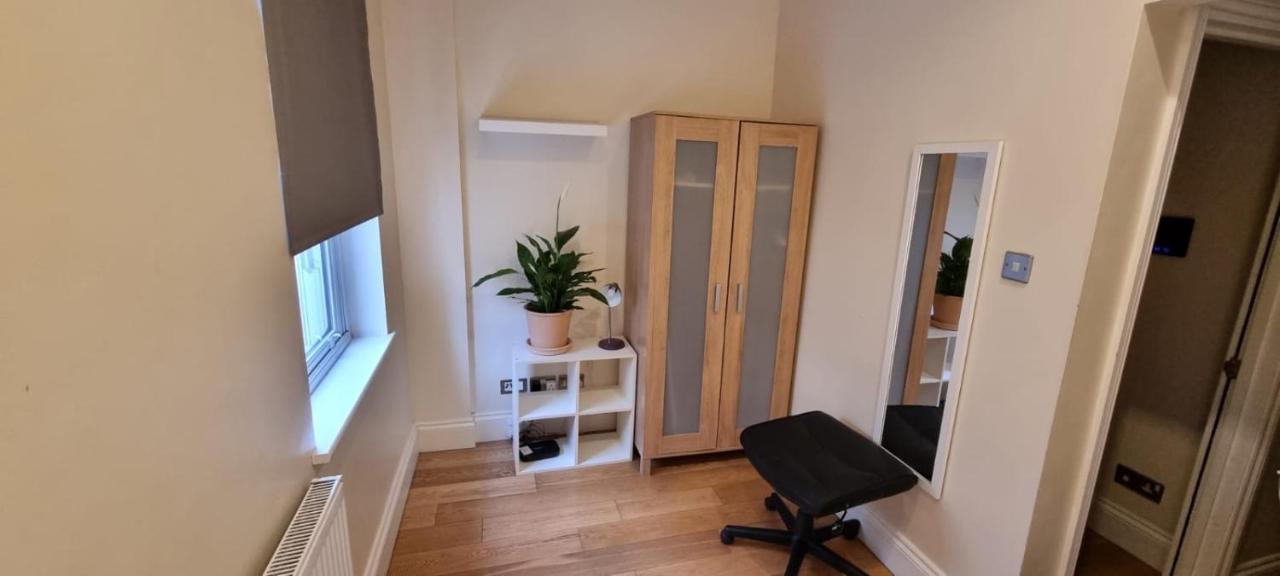 Apartamento Sootheus - Soho71 Londres Exterior foto